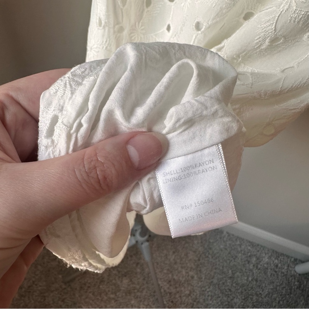 Market & Spruce White Eyelet Halter Top M | Bridal Shower Bachelorette - Picture 8 of 10